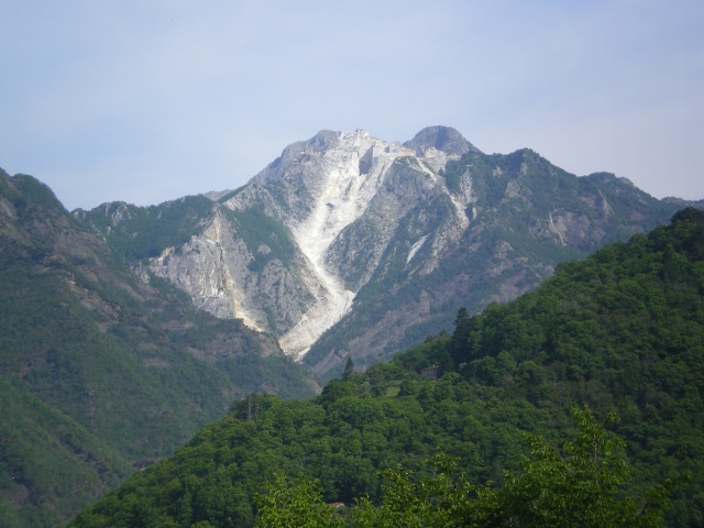 Monte Altissimo- Cervaiole quarries
