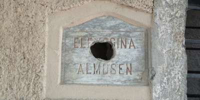 <p>Chiesa della Madonna di Bagnolo – Particolare esterno</p>
