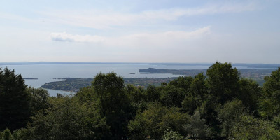 <p>Vista panoramica sul Lago di Garda</p>
