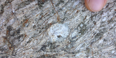 Sigma type porhyroclast. Photo by Rodolfo Carosi